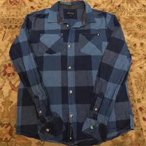 Boys Lucky Brand plaid button down shirt Large
